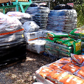 Yard & Landscaping Supplies in Rockford